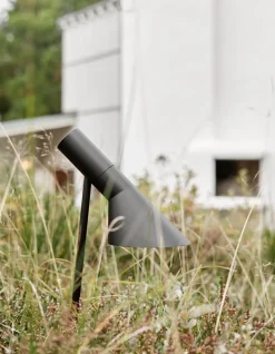 Louis Poulsen Pullert|Louis Poulsen<AJ Garden Pullert med spyd H:95cm - Startpakke