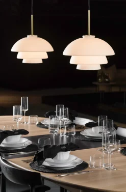 Hadeland Glassverk Kjøkkenbelysning Tak|Takpendler<Arkivlampe 4006 Large - Matt Hvit - Messing