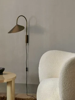 Ferm Living Interiørlamper|Leselamper<Arum vegglampe swing - bronse