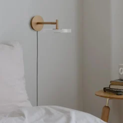 Umage Interiørlamper|Leselamper<Asteria vegglampe kort