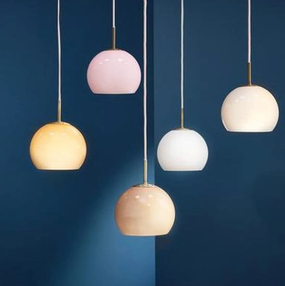 Frandsen Kjøkkenbelysning Tak|Takpendler<Ball takpendel Glass Ø18 cm