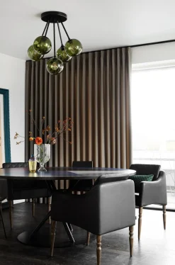 Design by Us Kjøkkenbelysning Tak|Takpendler<Ballroom Molecule taklampe - svart base/sotet glass