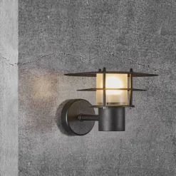 Nordlux Utelamper - Klassiske Vegglamper<Bastia 24 vegglampe utendørs IP54