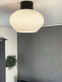 Aneta Lighting Kjøkkenbelysning Tak|Taklamper / Takplafonder<Bell taklampe 35 cm - Svart/Opal