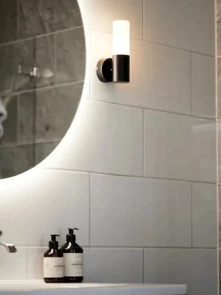 Pr home of Scandinavia Ab Baderomsbelysning Vegg<Beta vegglampe IP44 -