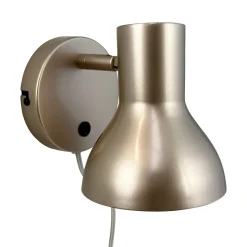 Dyberg Larsen Leselamper<Bob vegglampe