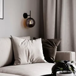 By Rydens Interiørlamper<Boyle vegglampe - farget