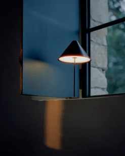 New Works Oppladbare Bordlamper<Brolly bærbar bordlampe -