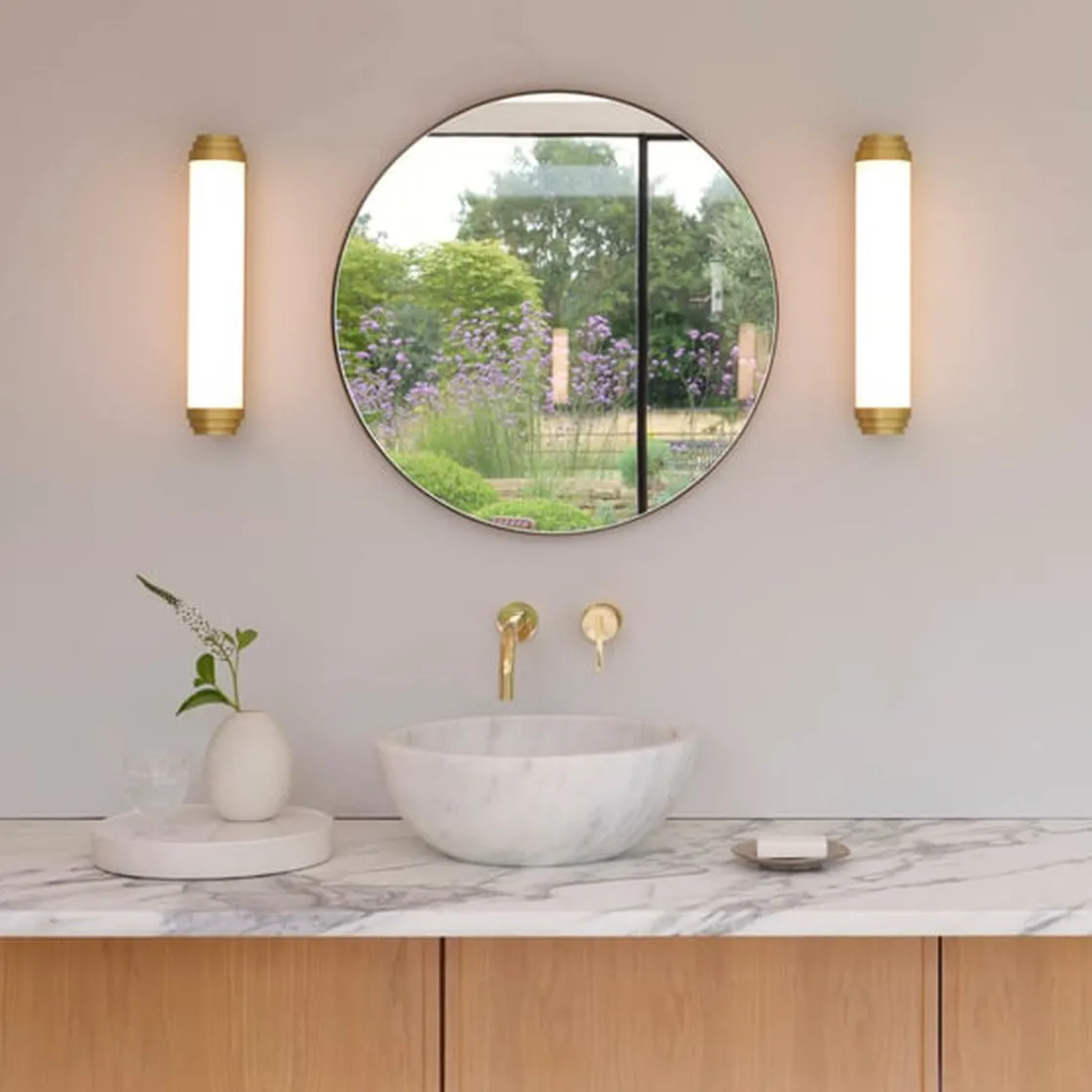 Astro Lighting Baderomsbelysning Vegg<Burlington 400 vegglampe for baderom 9,8W 2700 Kelvin IP44