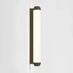 Astro Lighting Baderomsbelysning Vegg<Burlington 600 vegglampe for baderom 14,3W 2700 Kelvin IP44