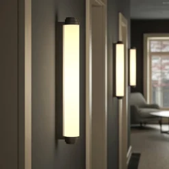 Astro Lighting Baderomsbelysning Vegg<Burlington 600 vegglampe for baderom 14,3W 2700 Kelvin IP44