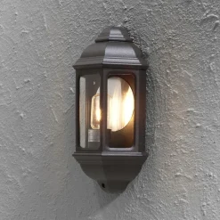 Konstsmide Utelamper - Veggskjold / Plafond<Cagliari vegglampe utendørs IP43 -