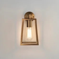 Astro Lighting Utelamper - Klassiske Vegglamper<Calvi vegglampe - Antikk