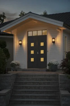 Konstsmide Lightup-Pris|Utelamper - Veggskjold / Plafond<Carpi vegglampe utendørs H30 cm IP44 - Svart/Messing