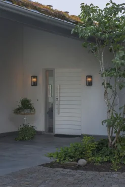 Konstsmide Lightup-Pris|Utelamper - Veggskjold / Plafond<Carpi vegglampe utendørs IP44 - Svart/Klart glass