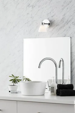 Marksløjd Baderomsbelysning Vegg<Cassis vegglampe IP44 - Krom/opalhvit -