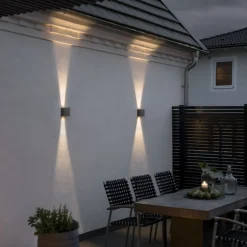 Konstsmide Utelamper Med Opp/Ned Lys<Chieri vegglampe 2x6W - Mørk