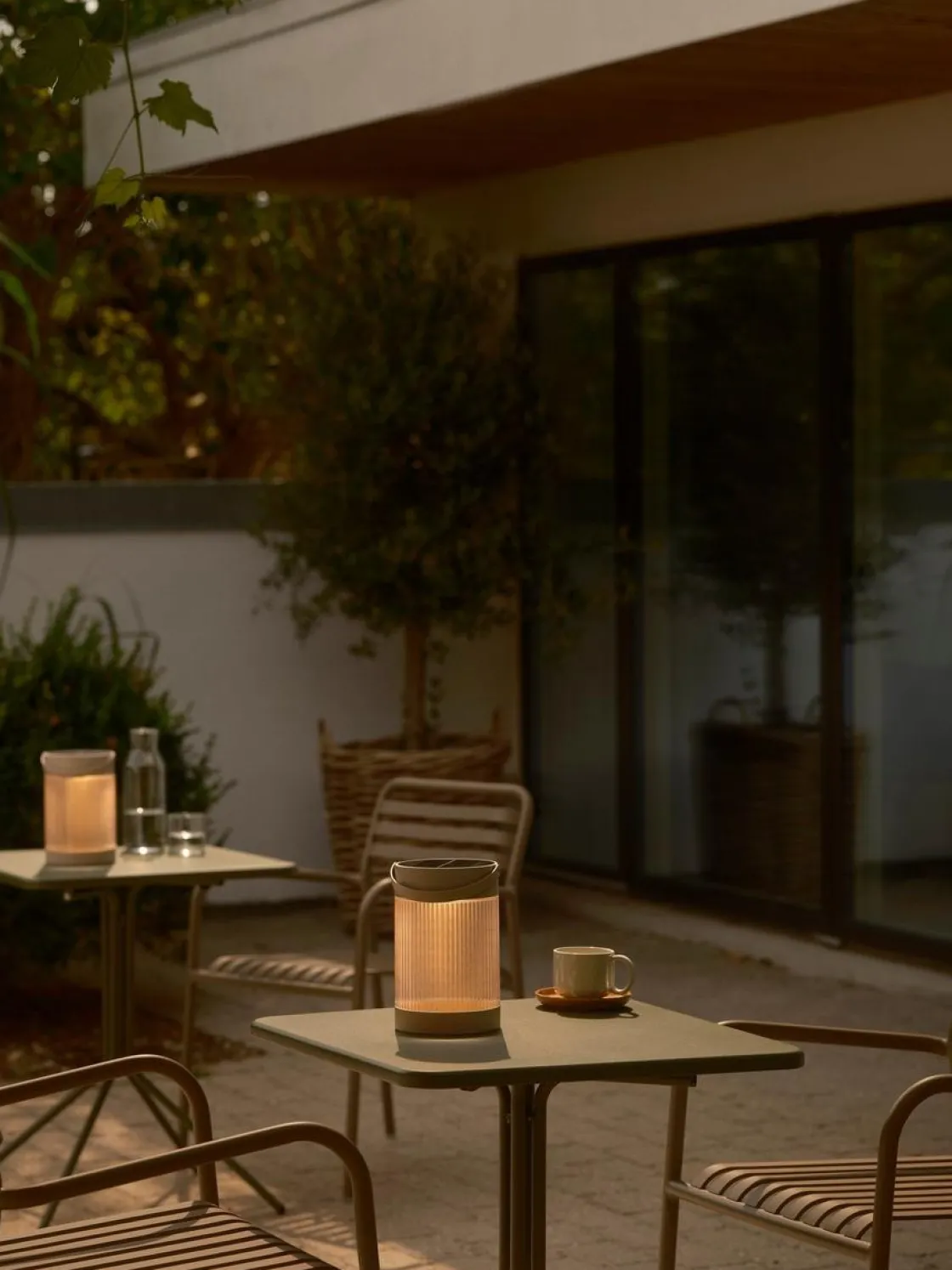 Nordlux Solcellebelysning<Coupar solar bordlampe utendørs 3,2W 3000 Kelvin IP44 - Solcelle