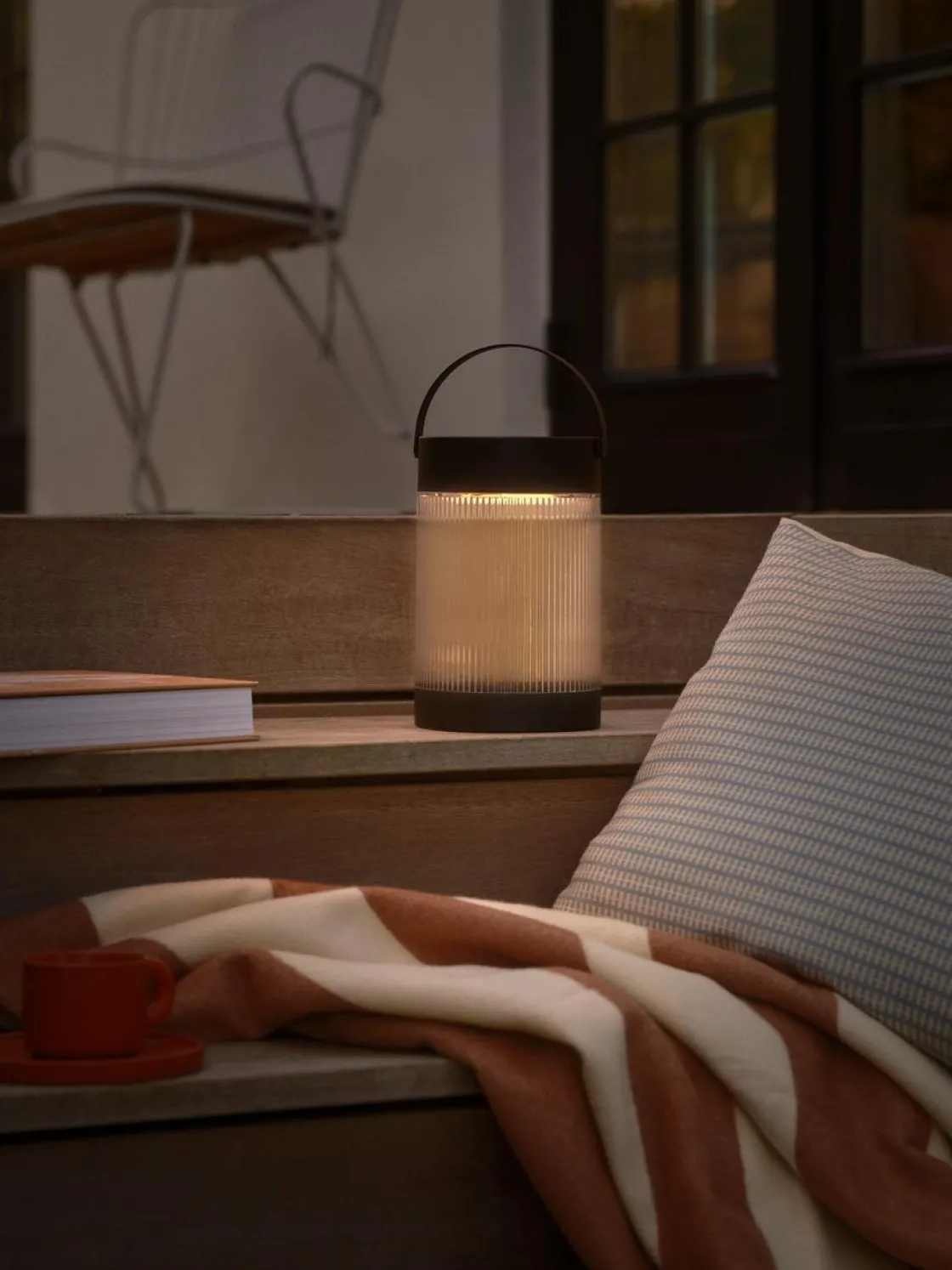 Nordlux Solcellebelysning<Coupar solar bordlampe utendørs 3,2W 3000 Kelvin IP44 - Solcelle