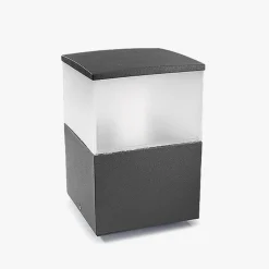 NorDesign Portstolper<Cubik pullert/portstolpe stor - Mørk