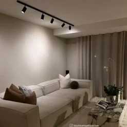 Antidark Kjøkkenbelysning Tak|Designline<Designline Tube komplett 1.9 meter spotskinne med 5 spotter GU10 -