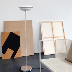 Dyberg Larsen Interiørlamper Gulv<DL31 gulvlampe - Krom/Hvit