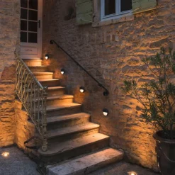 Slv Utelamper Med Opp/Ned Lys<Downunder round vegglampe utendørs 4,3W 3000/4000 Kelvin IP65