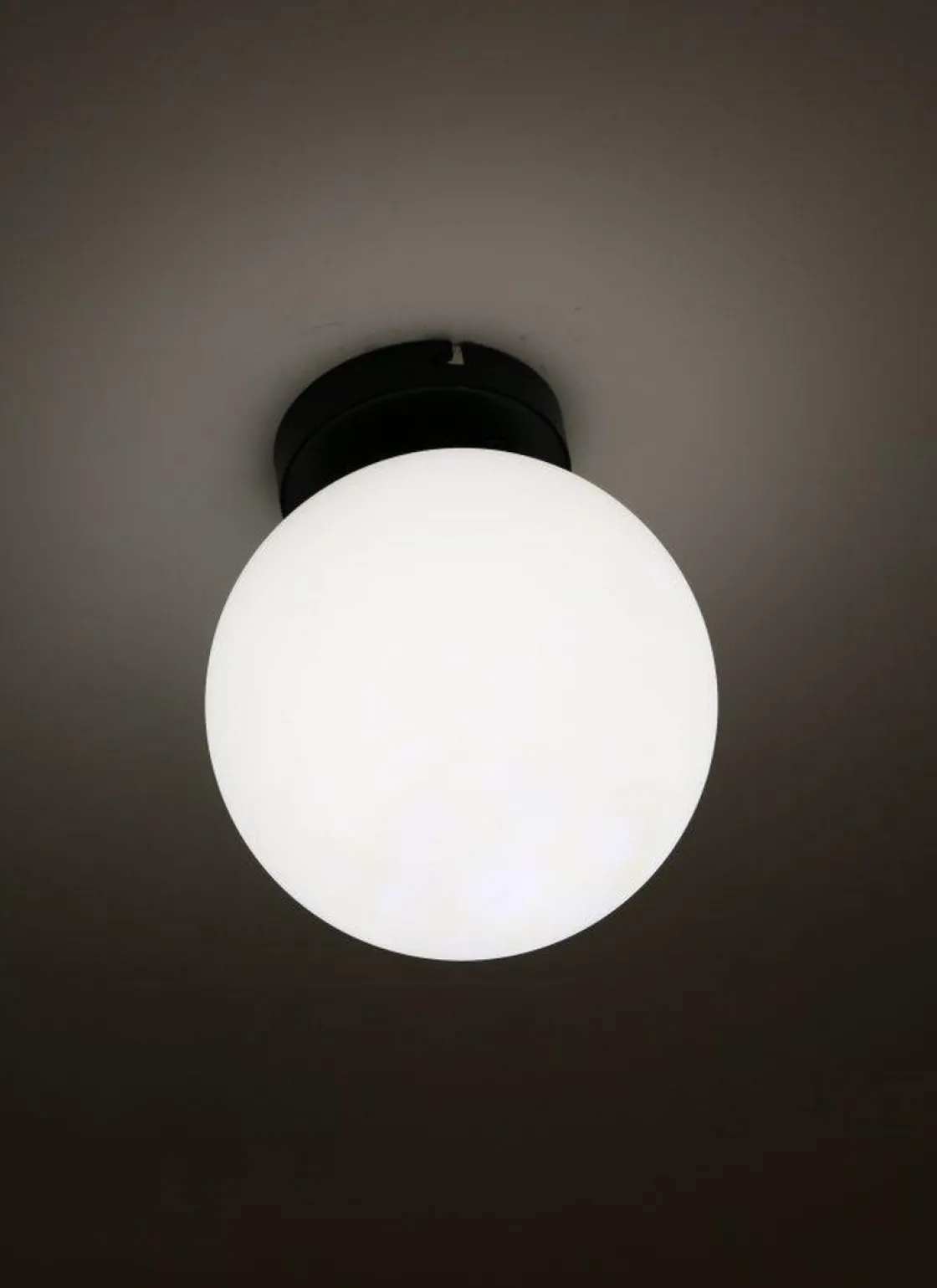 NorDesign Kjøkkenbelysning Tak|Taklamper / Takplafonder<Emrik taklampe - Svart/Opal