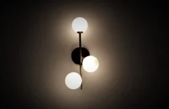 NorDesign Kjøkkenbelysning Tak|Taklamper / Takplafonder<Emrik vegg/tak lampe - Svart/Opal