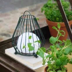 Dyberg Larsen Solcellebelysning<Evesham utendørs lanterne oppladbar liten