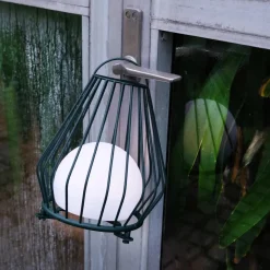 Dyberg Larsen Solcellebelysning<Evesham utendørs lanterne oppladbar medium