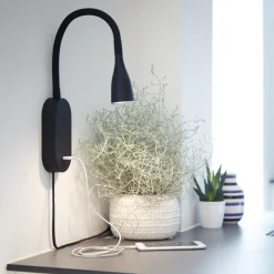 Nielsen Light Leselamper|Vegglamper Med Usb<Eye vegglampe 5 watt dimbar m/ USB -