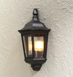 Konstsmide Utelamper - Veggskjold / Plafond<Firenze vegglampe 44,5cm