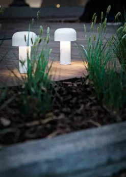 Flos Oppladbare Bordlamper<Bellhop oppladbar bordlampe