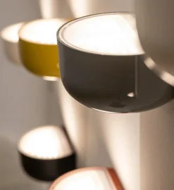 Flos Vegglamper Med Opp/Ned Lys|Interiørlamper<Bellhop vegglampe