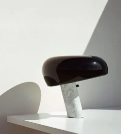 Flos Lightup-Pris<Snoopy bordlampe