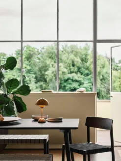 &Tradition Lightup-Pris|Barneromsbelysning<Flowerpot VP9 bærbar bordlampe