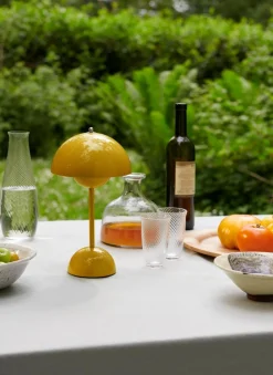 &Tradition Lightup-Pris|Barneromsbelysning<Flowerpot VP9 bærbar bordlampe