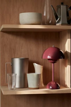 &Tradition Lightup-Pris|Barneromsbelysning<Flowerpot VP9 bærbar bordlampe