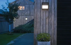 Sg Armaturen As Utelamper - Veggskjold / Plafond<Frame square vegglampe 7W 3000 Kelvin IP66 Dimbar