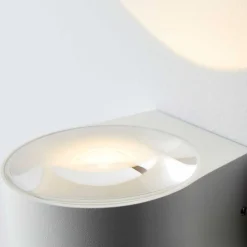 LOOM Design Utelamper Med Opp/Ned Lys|Baderomsbelysning Vegg<Frey vegglampe IP65 2x6W 2700K -