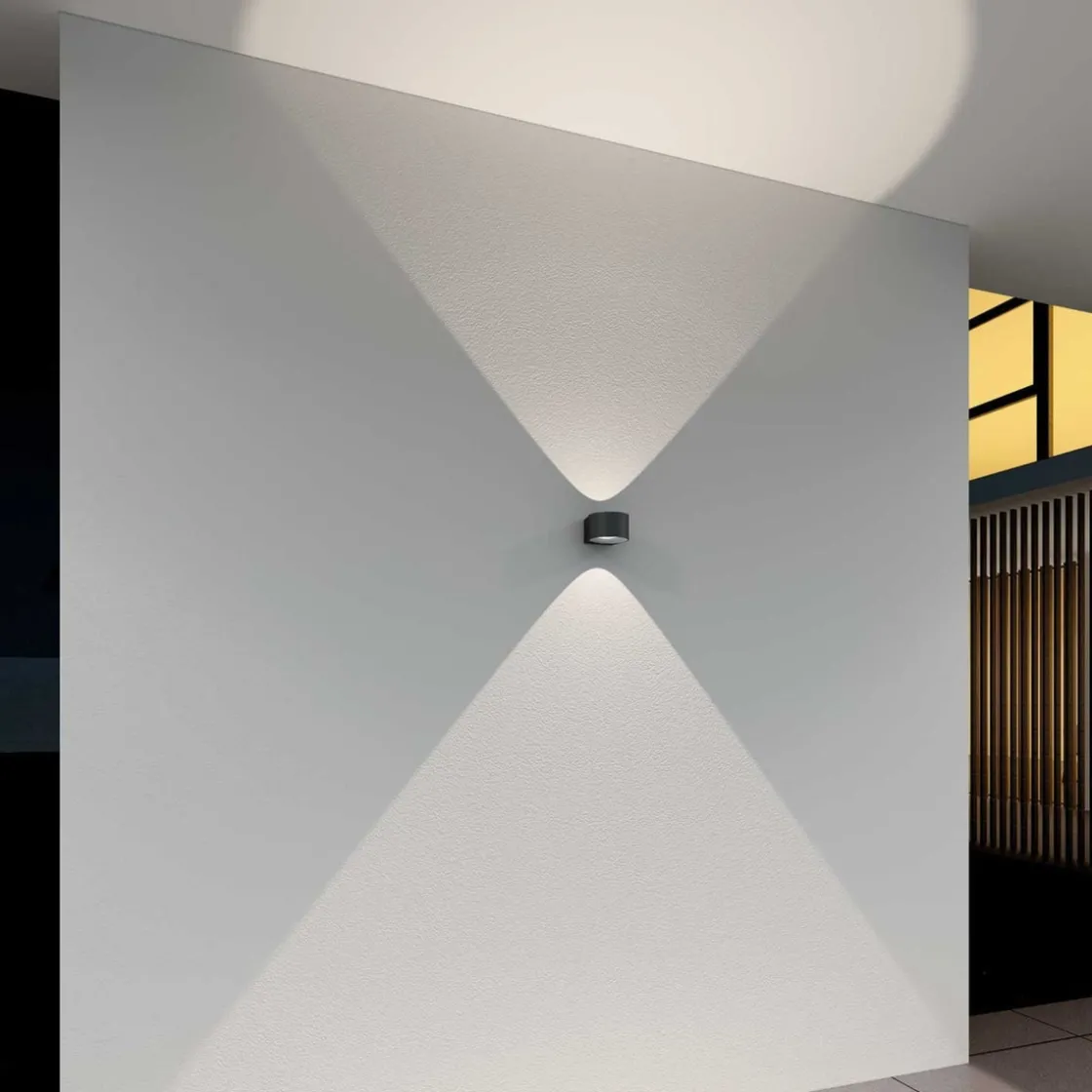 LOOM Design Utelamper Med Opp/Ned Lys|Baderomsbelysning Vegg<Frey vegglampe IP65 2x6W 2700K -