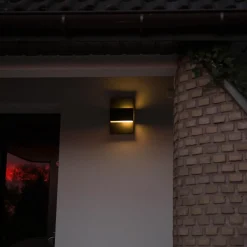 Norlys Utelamper Med Opp/Ned Lys<Geneva LED