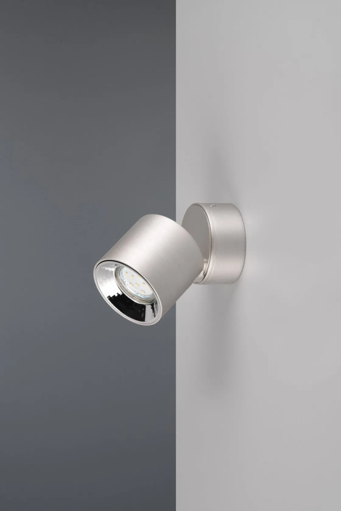 Trio Lighting Kjøkkenbelysning Tak|Spotter & Skinner<Guayana tak/vegg spot 1-lys GU10 - Kan felles inn