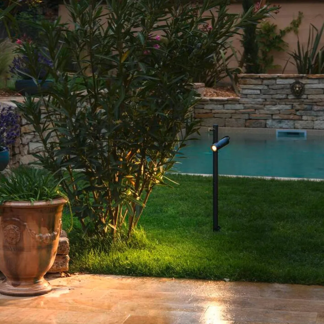 Slv Spot På Spyd<Helia slim enkel spot med jordspyd 6W 3000 Kelvin IP65