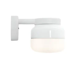 Ifø Electric Utelamper - Veggskjold / Plafond|Baderomsbelysning Vegg<Ifø Ohm 140/150 vegglampe IP44