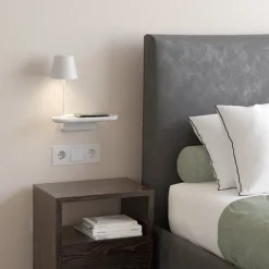 Astro Lighting Vegglamper Med Usb|Leselamper<Ito vegglampe med trådløs lader og USB