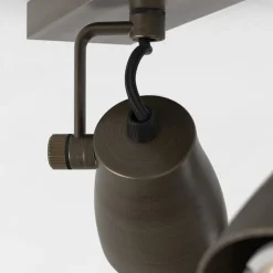 Astro Lighting Kjøkkenbelysning Tak|Spotter & Skinner<Juno triple bar spotskinne