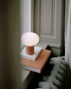 New Works Oppladbare Bordlamper<Karl-Johan bærbar bordlampe -