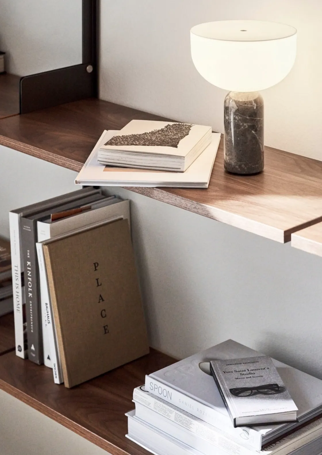 New Works Oppladbare Bordlamper<Kizu Portable bordlampe - marmor